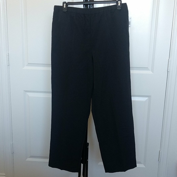 Orvis Pants - ORVIS size L Woman Black Pants Casual
